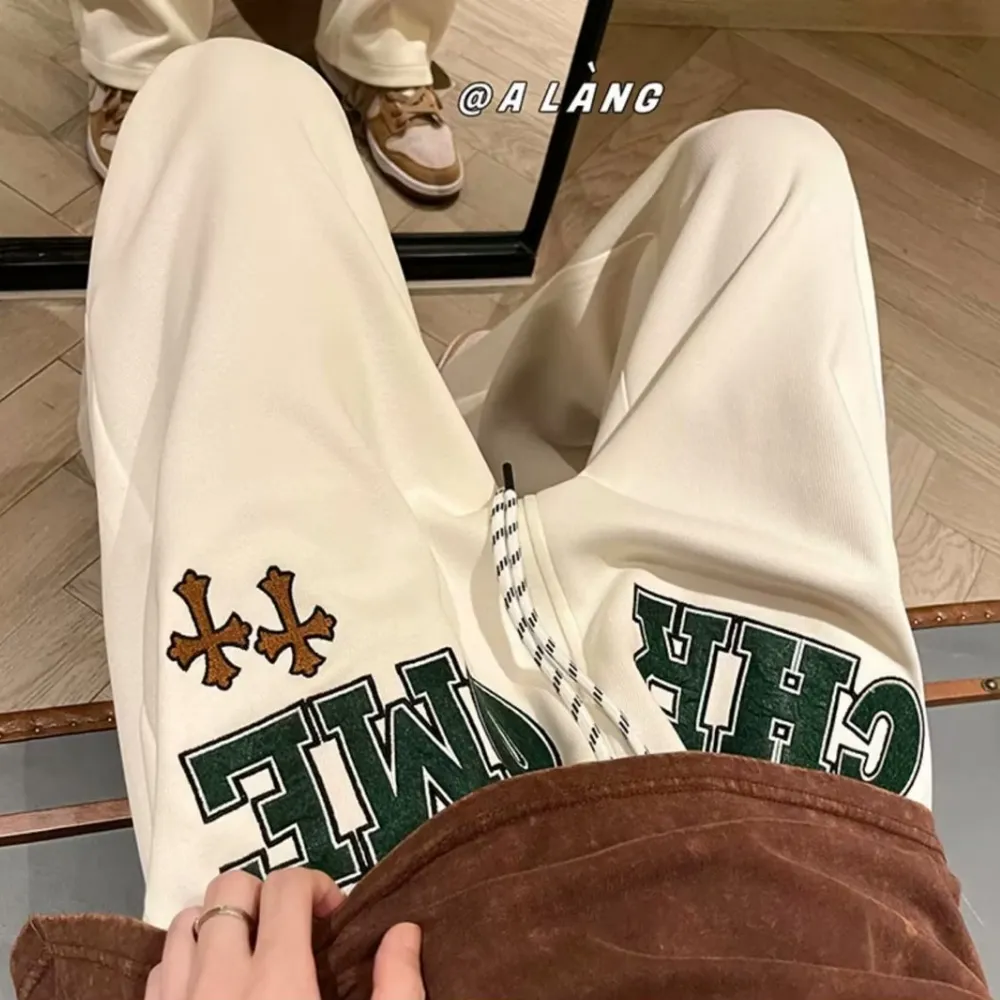 Loose Letter Embroidered Straight Sweatpants