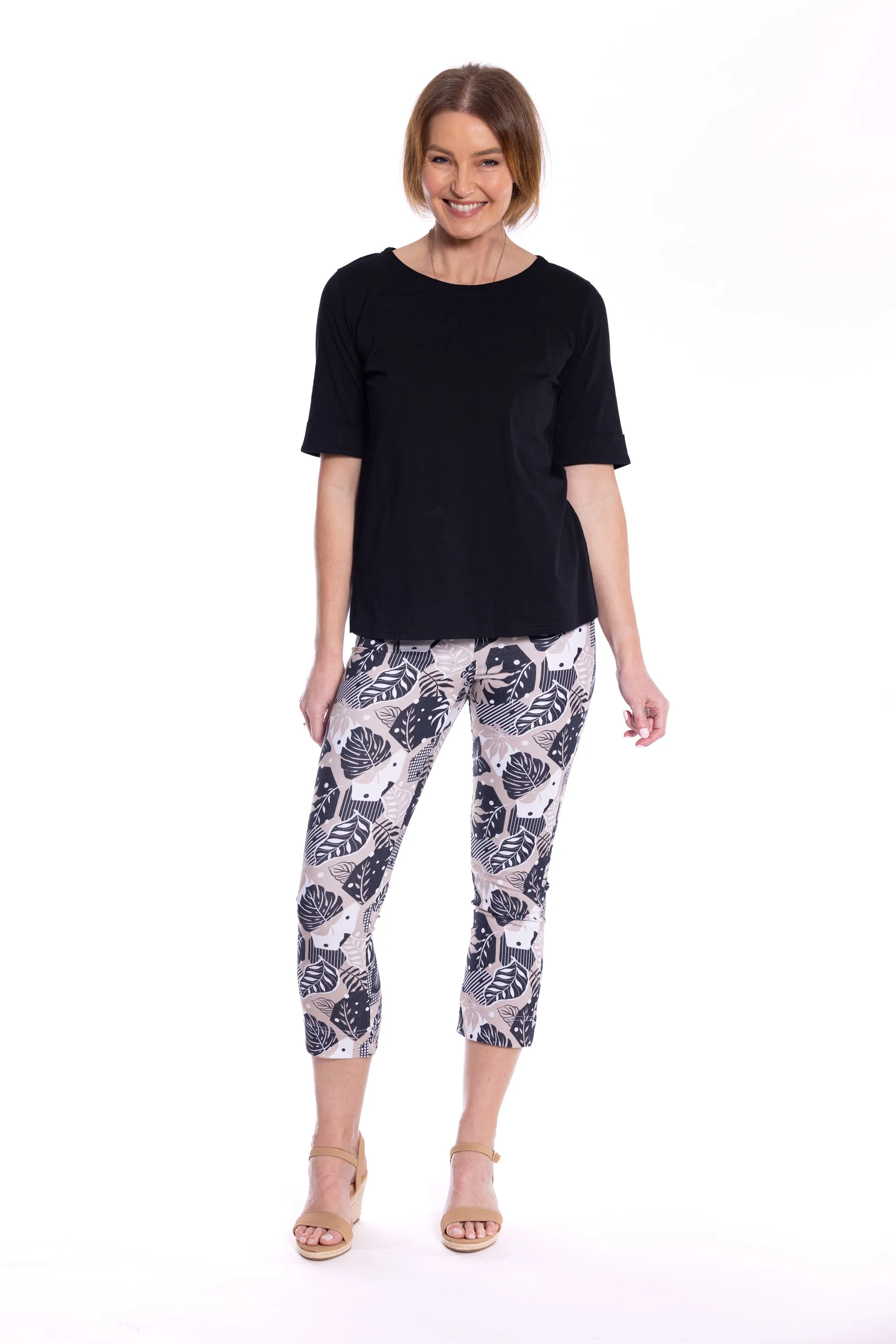 Mid Sleeve Tee by Café Latte - Black
