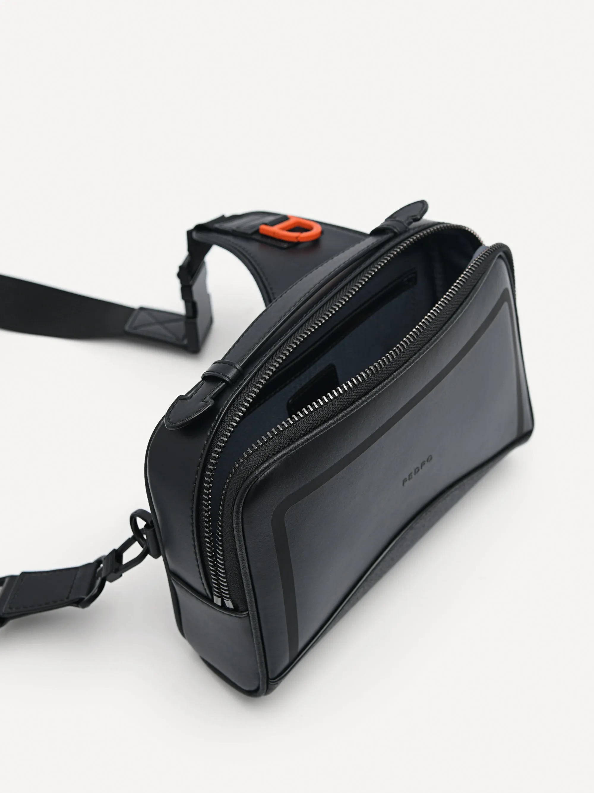 Riz Sling Pouch