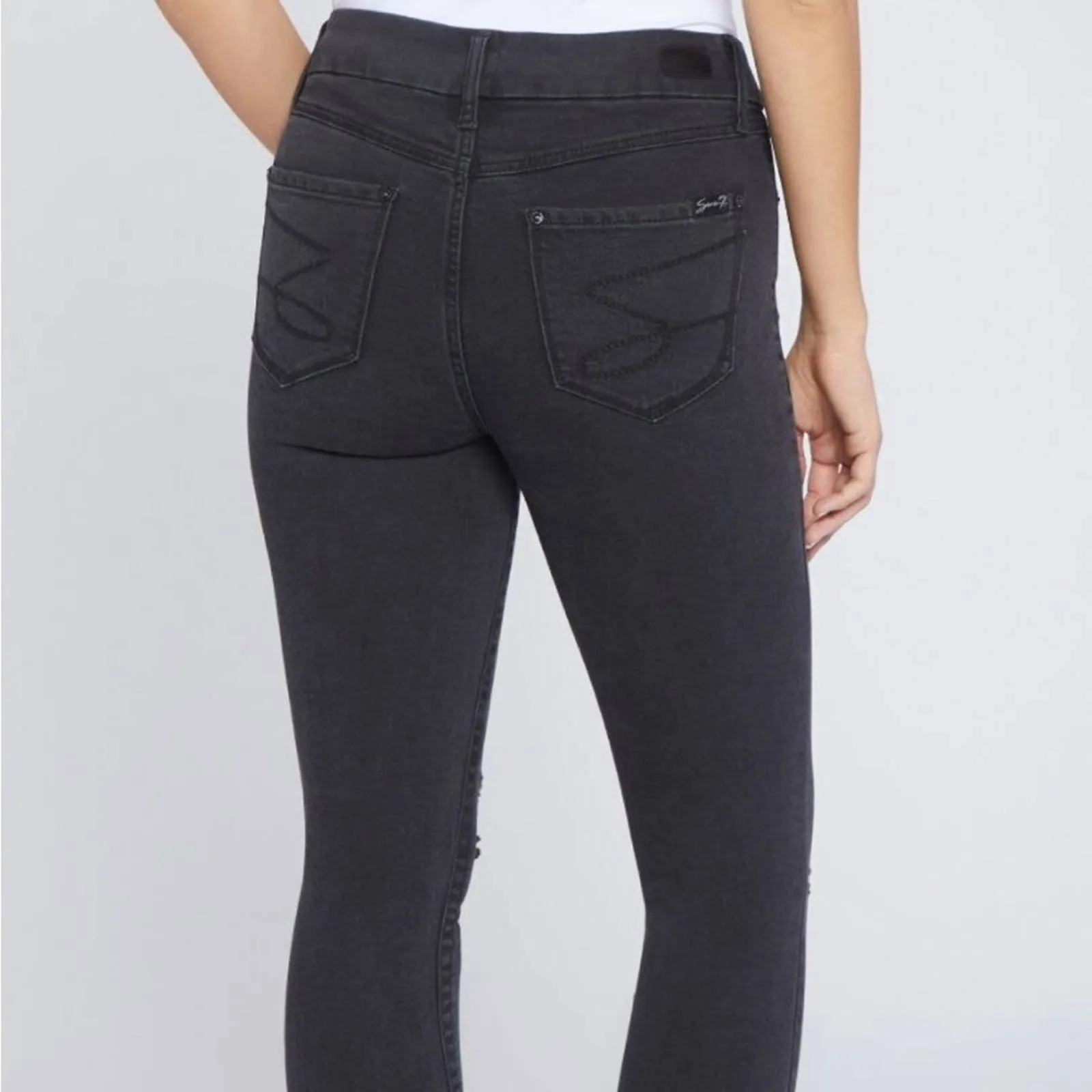 Size 16 Seven Plus Size Black HIGH RISE TUMMYLESS SKINNY JEANS