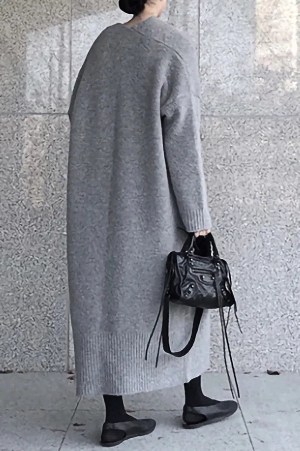Solid Color Loose Knit Sweater (Fit 99 To 154lbs)