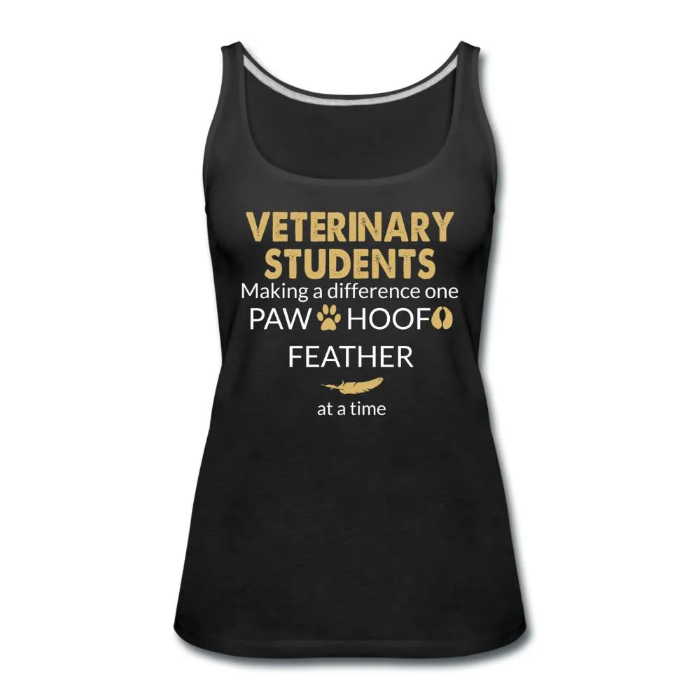 Vet Student- Making a Difference  Women's Tank Top