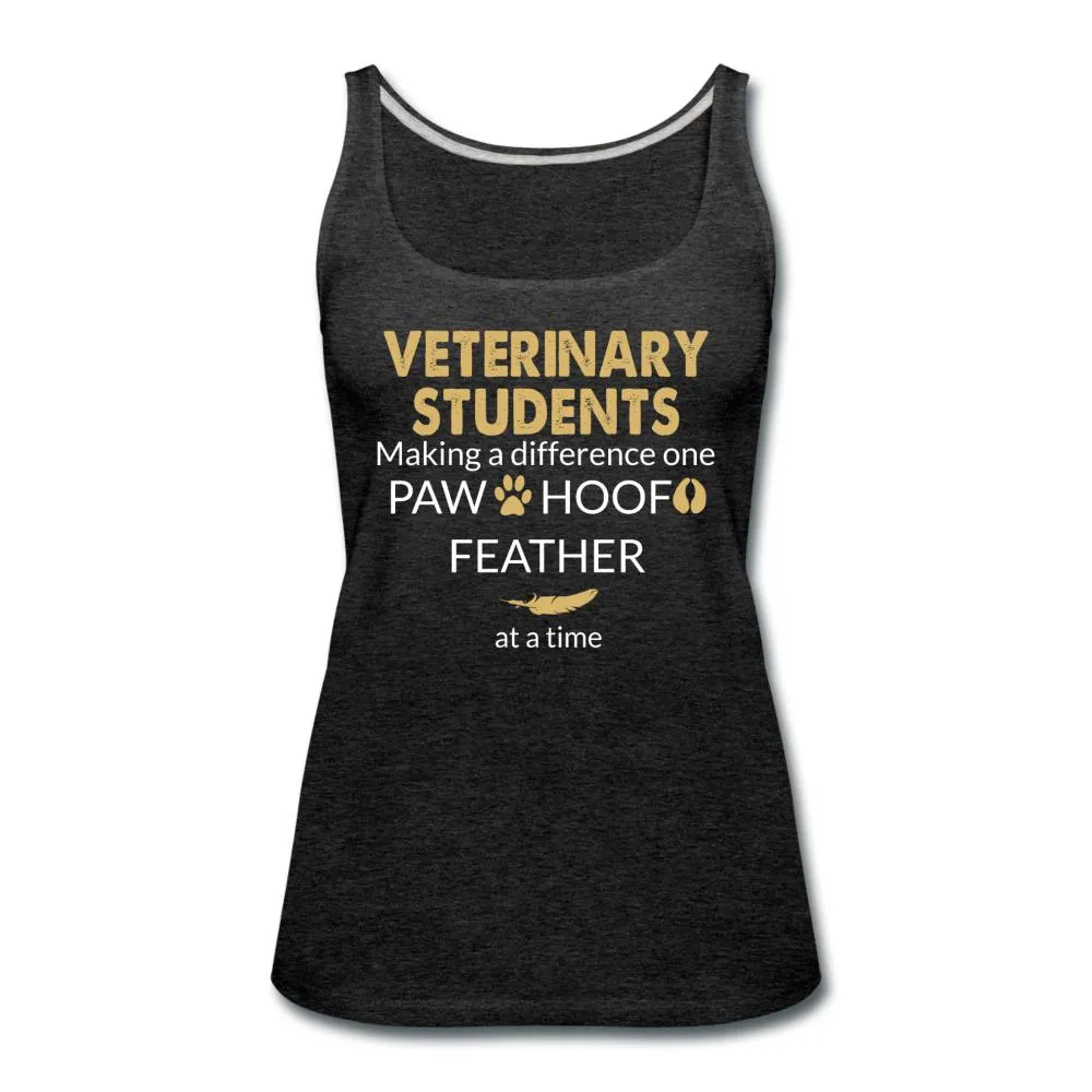 Vet Student- Making a Difference  Women's Tank Top
