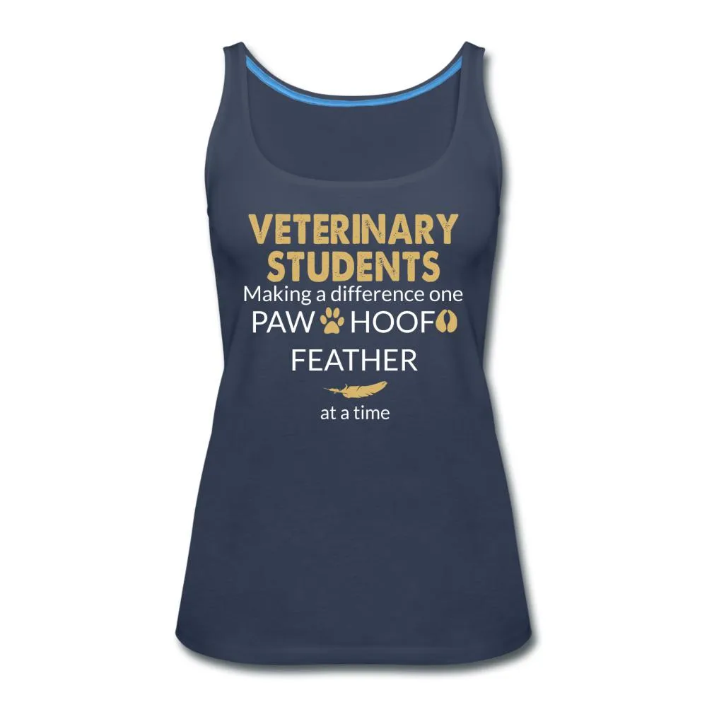 Vet Student- Making a Difference  Women's Tank Top